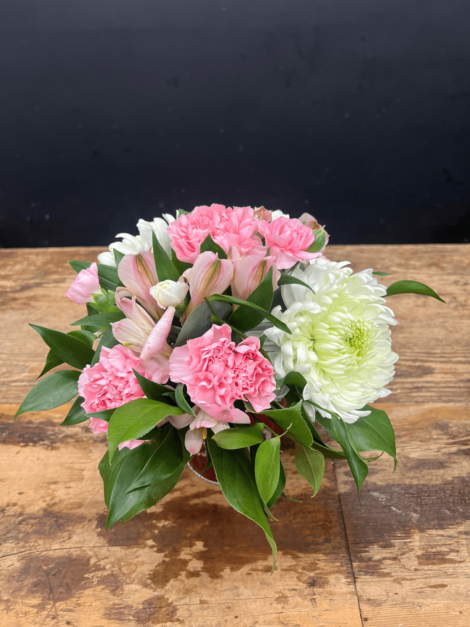 Arrangements - Style #27 - Satellite Garden Centre