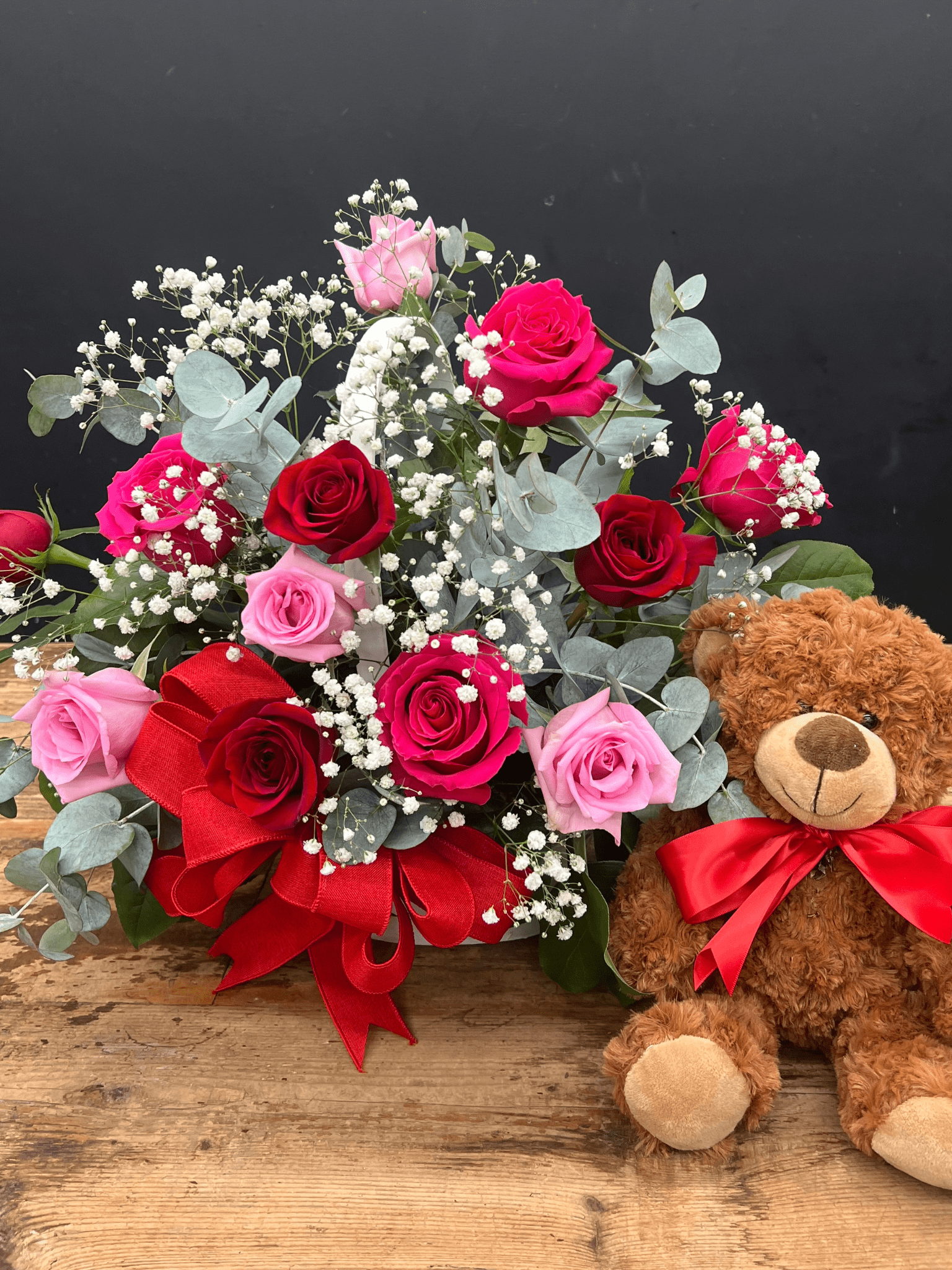 Arrangements - Style #31 - Satellite Garden Centre