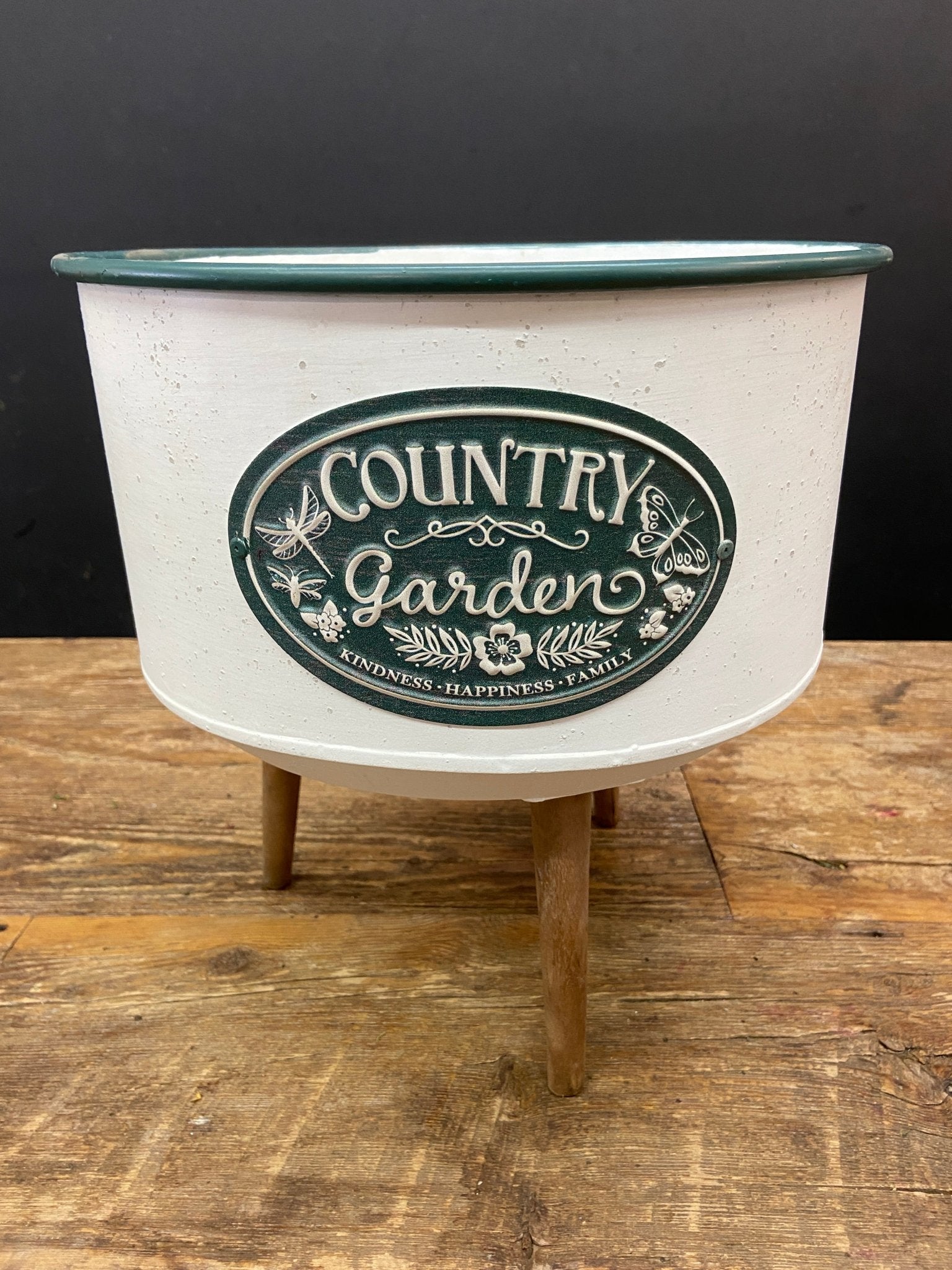 Country Garden Pot - Satellite Garden Centre